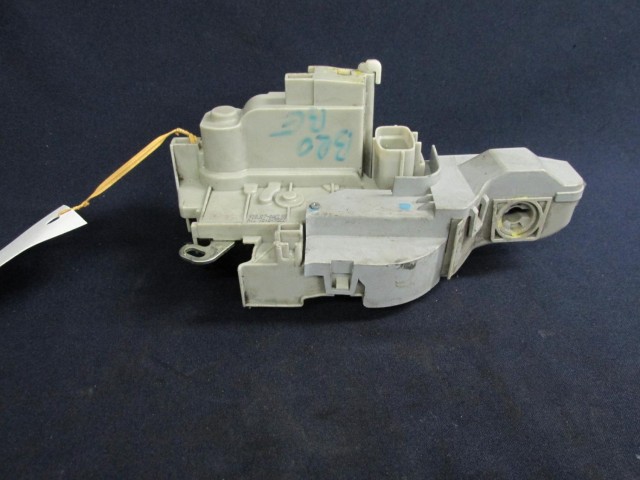 Fiat Bravo 2007-2014 bal első ajtó zár 51827956