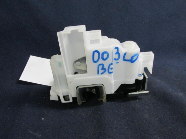 Fiat Doblo 2009-2022 bal első ajtó zár 51810889