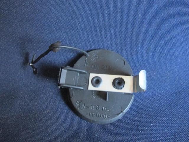 Fiat Punto II. 3 ajtós, gyári új első vonószem takaró 735272976