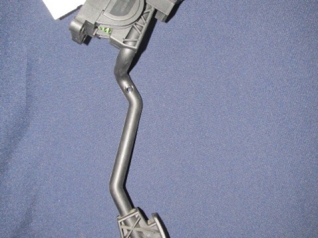 Alfa Romeo 156 46803400 számú gázpedál