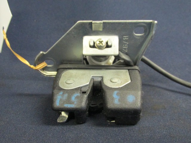 Fiat Punto III. csomagtér ajtó zár