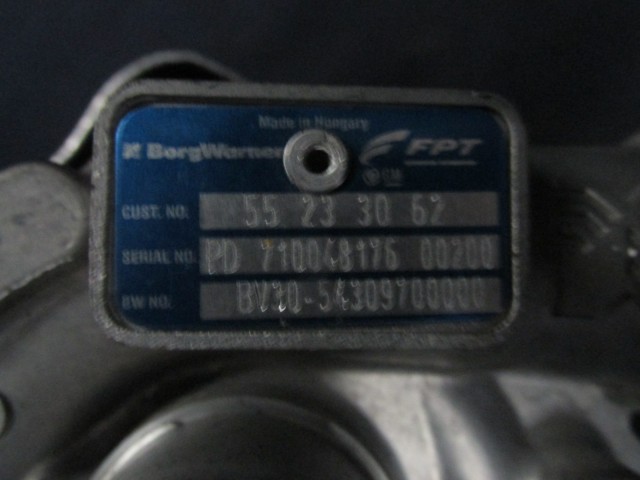 Fiat 500 L 55233062 számú turbó