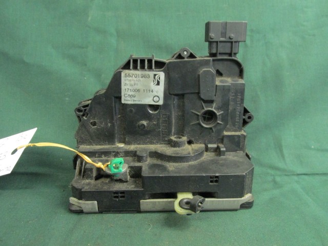 Fiat Grande Punto bal első ajtó zár 55701963