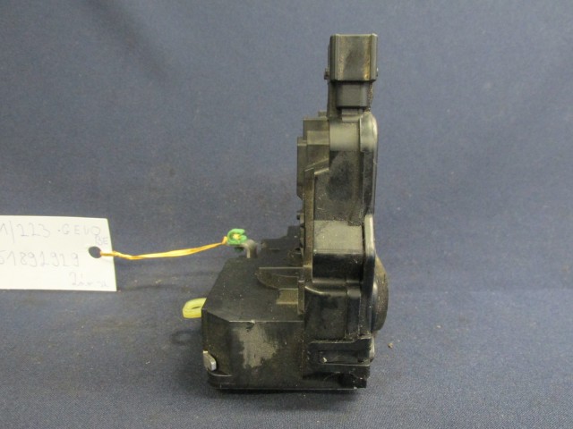 Fiat Grande Punto Evo 3 ajtós bal első ajtó zár 51892929
