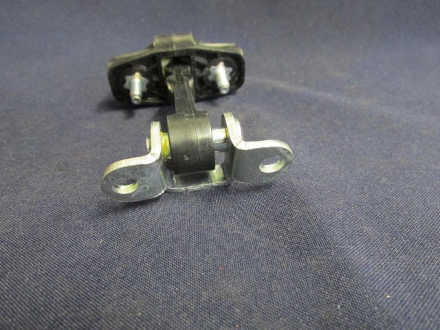 Alfa Romeo 159 gyári új hátsó ajtóhatároló 50510941