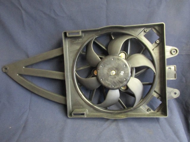 Fiat Panda II. 2003-2012  Diesel utángyártott új, hűtőventilátor kerettel