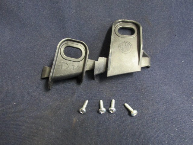 Alfa Romeo 159, Brera, Spider gyári új, bal oldali, fényszóró javító fül készlet 50501080