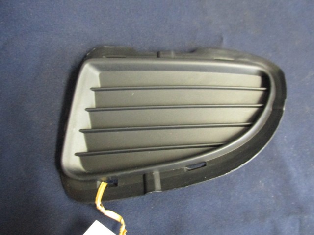 Fiat Grande Punto új, bal oldali, alsó lökhárító rács