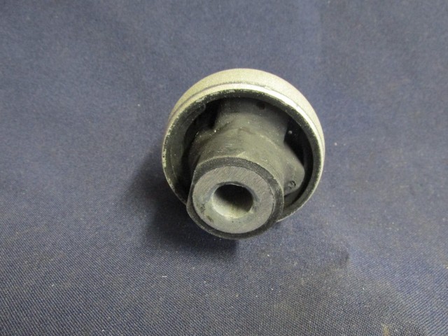 Fiat Stilo utángyártott új, első lengőkar szilent