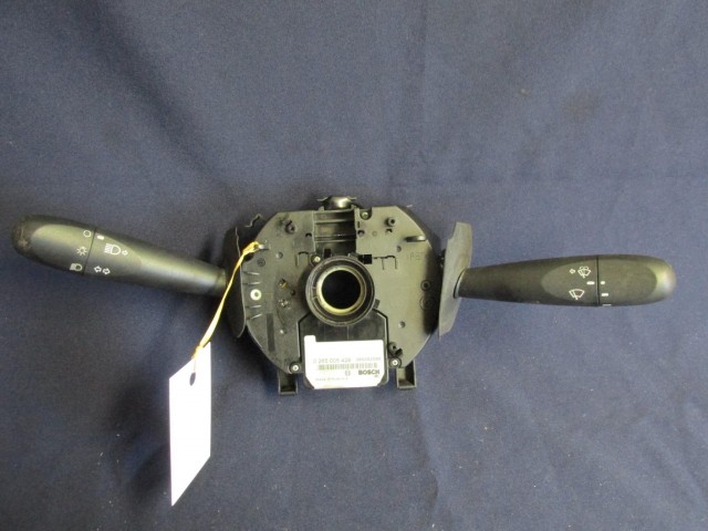 Alfa Romeo 156 szedán 2001-2005 kormánykapcsoló 156047938