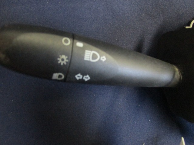 Alfa Romeo 156 szedán 2001-2005 kormánykapcsoló 156047938