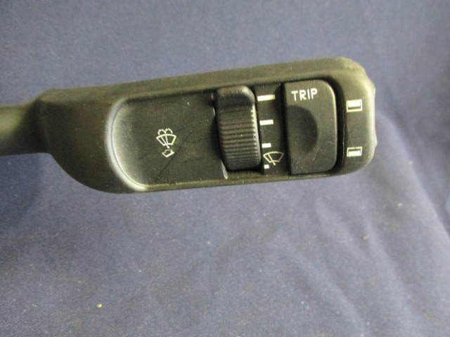 Alfa Romeo 159 trip gombos, szedan kormánykapcsoló 156066822