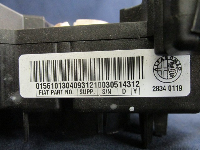 Alfa Romeo Giulietta tempomattos kormánykapcsoló 1561013040