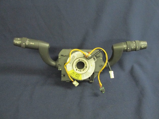 Lancia Ypsilon II.  2003-2011 nem multikormányos kormánykapcsoló