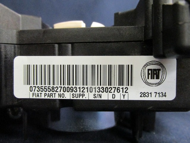 Fiat 500L tempomatos kormánykapcsoló 7355582700