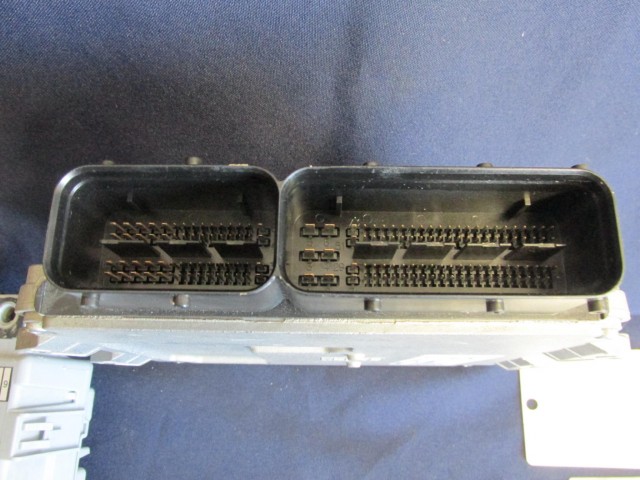 69334 Fiat 500 1,3 Mjet 75Le  motorvezérlő szett 51854470