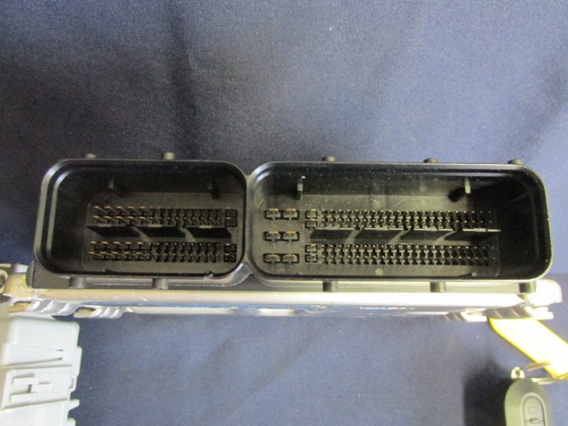 69337 Fiat Punto Evo motorvezérlő szett  51868983