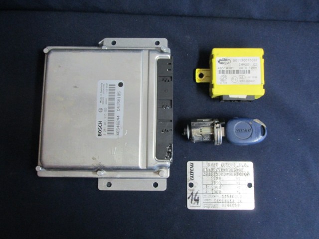 69339 Fiat Marea 2,4 JTD motorvezérlő szett 0281001935 , 46546244