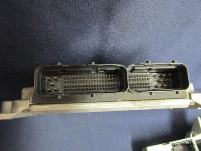 71901 Fiat Stilo 1,9 Jtd motorvezérlő szett 0281011396