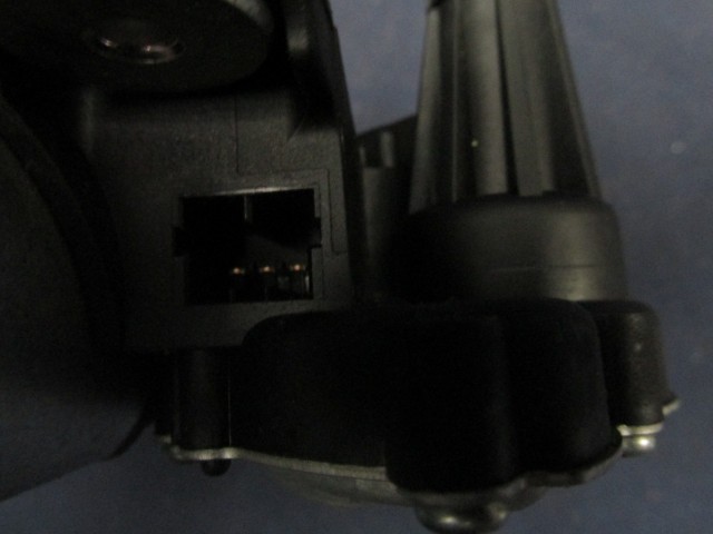 Fiat Panda II. hátsó ablaktörlő motor