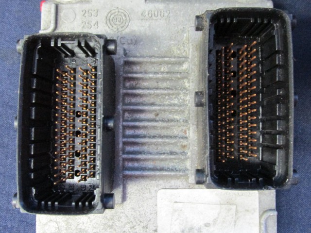 71994 Alfa Romeo 156 2,0 16v benzin Euro 2 Selespeed motorvezérlő szett 46808052