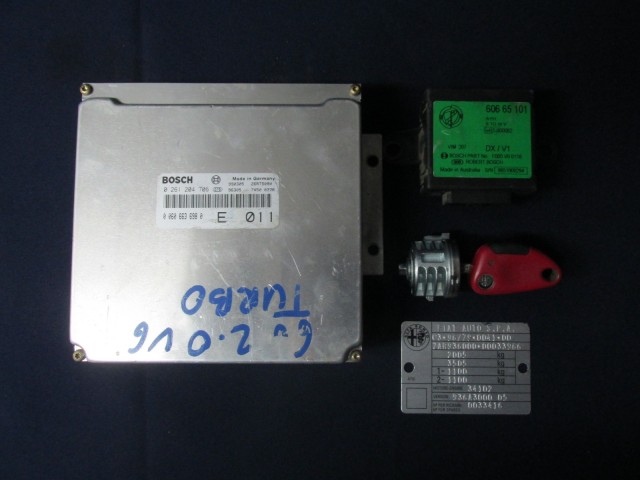 72013 Alfa Romeo 166 2,0 benzin motorvezérlő szett 0261204706