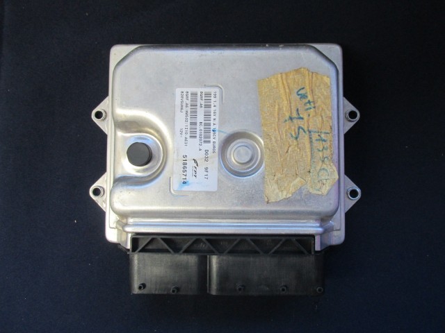 71968 Fiat Punto Evo 1,4 benzin motorvezérlő 51865714