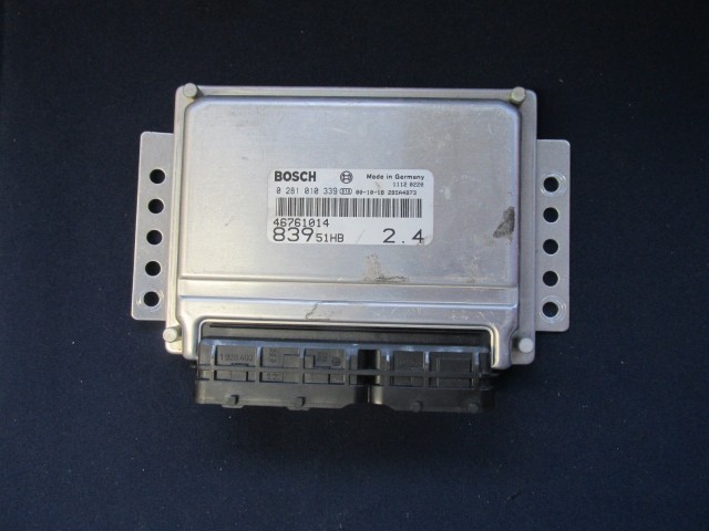 72107 Lancia Lybra 2,4 Jtd motorvezérlő 0281010339