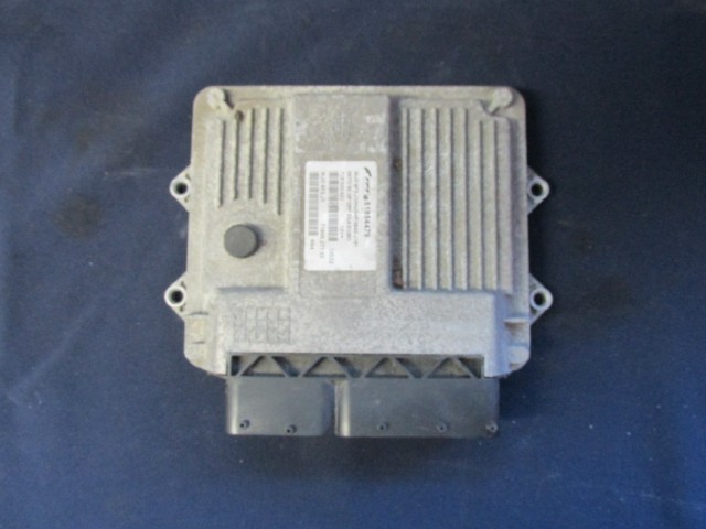 72143 Alfa Romeo Mito 1,3 Jtd motorvezérlő 51854479