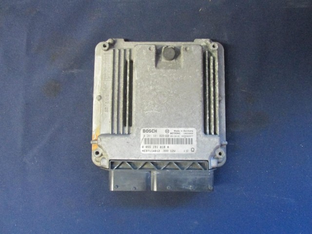 72136 Alfa Romeo 156 2,0 benzin motorvezérlő 0261S01029