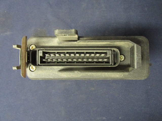 72764 Lancia Y10 és Fiat Uno  1,1 benzin motorvezérlő 0280000715