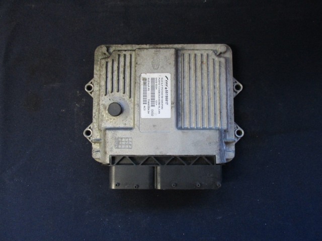 Fiat Punto 2003-2010 1,3 16v Diesel motorvezérlő 55195817