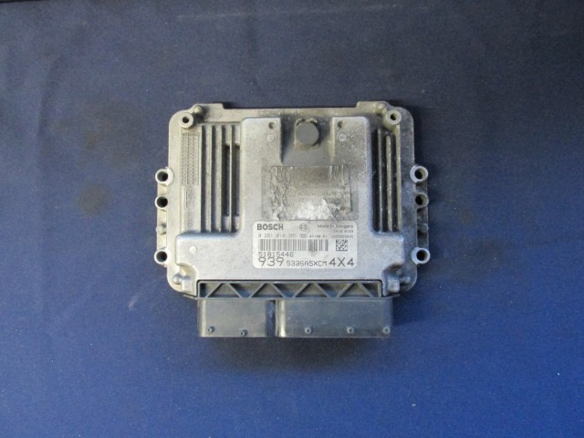 Alfa Romeo 159 2,4 20v Diesel motorvezérlő 51815446, 0281014365