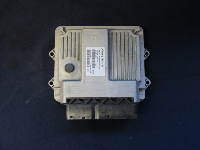 72196 Fiat 500 1,3 Jtd motorvezérlő 51839153