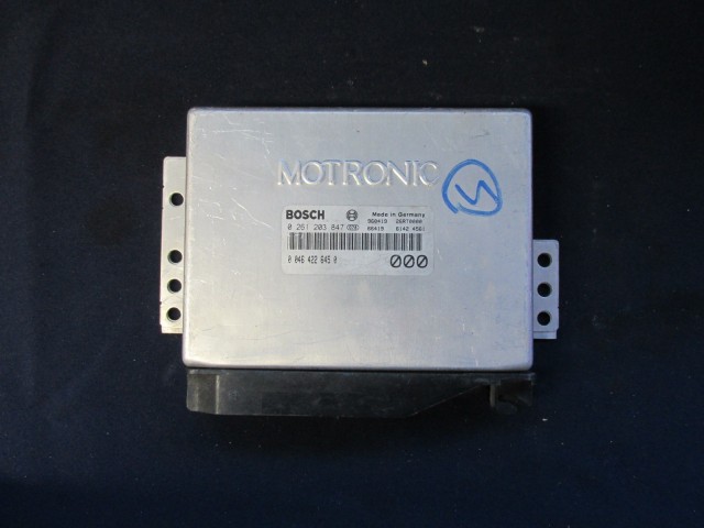 72176 Alfa Romeo 164 2,0 benzin motorvezérlő 0261203847