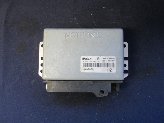 72175 Alfa Romeo Gtv 2,0 benzin motorvezérlő 0261204484