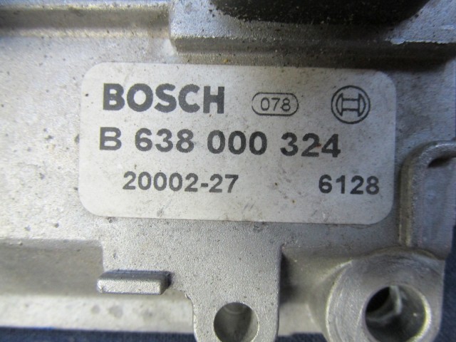 72325 Alfa Romeo 147 1,6 benzin motorvezérlő B638000324