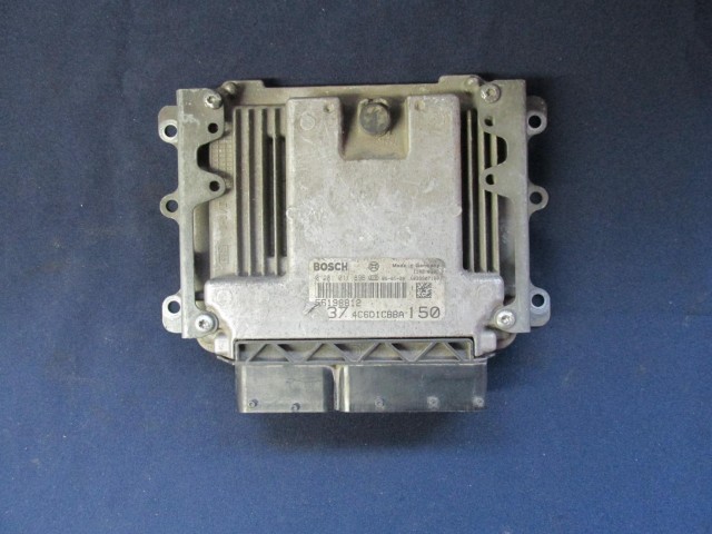 Alfa Romeo 147 1,9 Jtd motorvezérlő 0281011896
