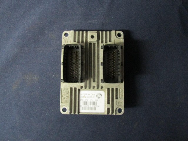 Fiat Panda II. 1,1 benzin motorvezérlő 51903154