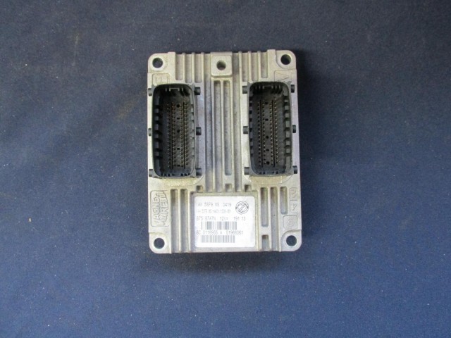 Fiat 500 1,2 benzin motorvezérlő 51966061