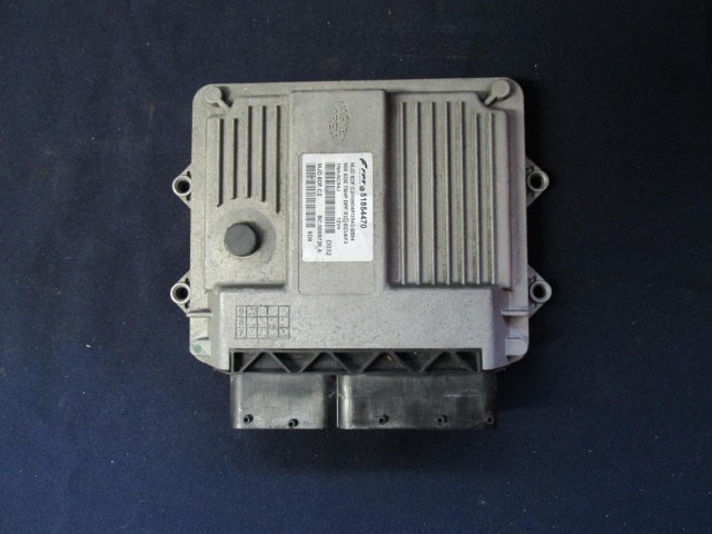 Fiat 500 1,3 Jtd motorvezérlő 51854470