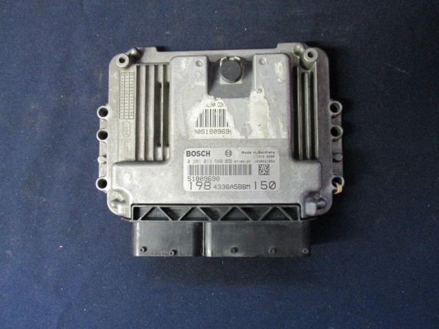 Fiat Bravo 2007-2014 1,9  16v Diesel motorvezérlő 51809690, 0281013580