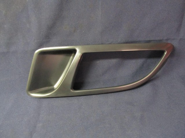 Fiat Bravo 2007-2014 utángyártott új bal első ködlámpa keret 735441595