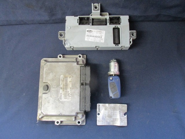 72464 Fiat Stilo 1,9 8v Diesel 115 Le motorvezérlő szett 0281011553 , 55198058