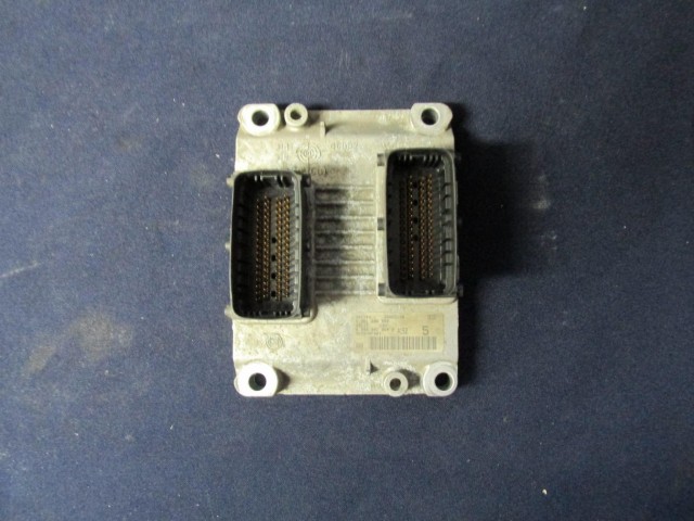 Fiat Punto 1999-2003  1,2 16v benzin motorvezérlő 46801964,  0261206980