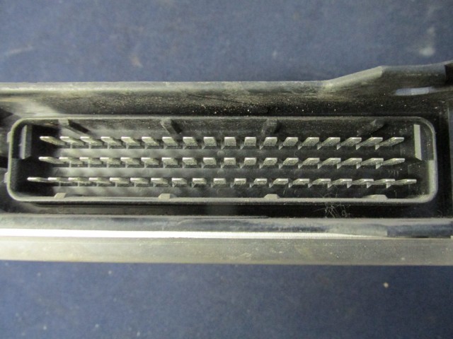 Alfa Romeo 145 2,0 benzin motorvezérlő 0261204479