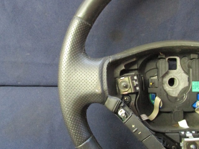 135769 Fiat Croma fekete színű, bőr, multikormányos kormánykerék