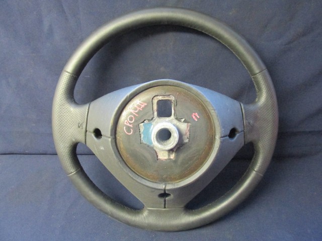 135767 Fiat Croma fekete színű, bőr, multikormányos kormánykerék