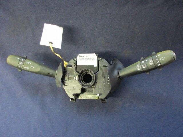 Alfa Romeo 147  kormánykapcsoló 735319054