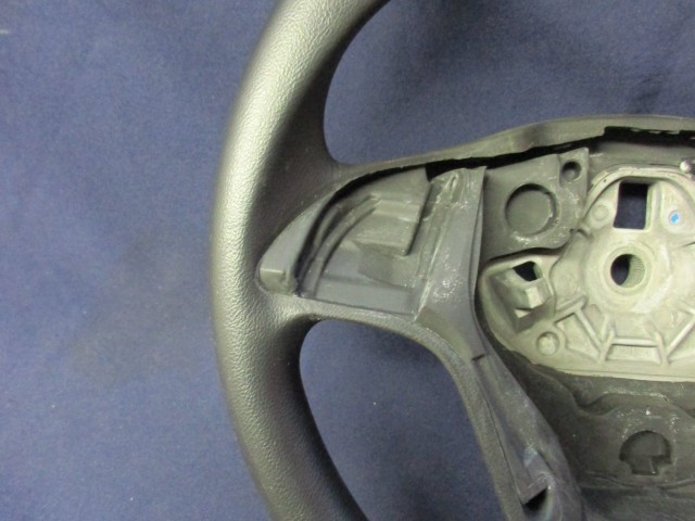 135810 Lancia Ypsilon III. sötét szürke színű,műanyag kormánykerék